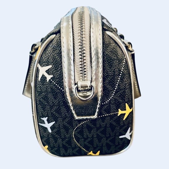 MICHAEL KORS Small Airplane Print Limited Edition Jet Set Crossbody Duffle - Picture 6 of 6